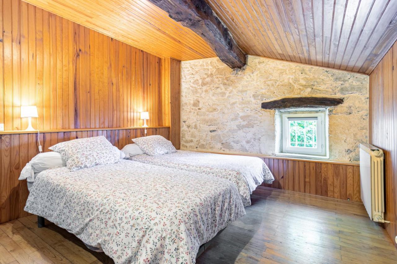 Ombrelle Villa Le Pian-sur-Garonne Exteriör bild
